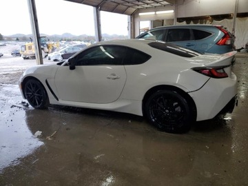 Toyota 2023 Toyota GR86 Premium, 2,4L, od ubezpieczalni 2.4 Benzyna 228KM, zdjęcie 3