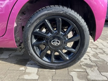Toyota Aygo II Hatchback 3d Facelifting 1.0 VVT-i 72KM 2019 Toyota Aygo 1.0 VVT-i Prime X-cite II (2014-) Toyo, zdjęcie 22