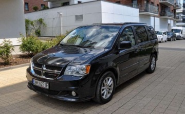 Dodge Caravan V Grand Caravan Facelifting 3.6 VVT 283KM 2014