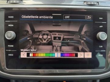 Volkswagen Tiguan II SUV Facelifting 2.0 TDI 150KM 2021 Volkswagen Tiguan 2.0TDI 150KM DSG FV23 Ambient Kamera cofania 2.0, zdjęcie 15
