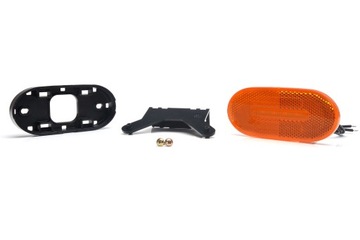 Желтый боковой габаритный фонарь WAŚ W196 1383 LED с держателем и кабелем 0,2 м.