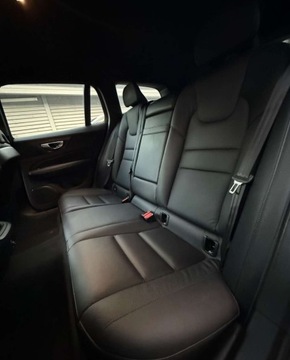 Volvo V60 II  Kombi 2.0 D3 150KM 2019 Volvo V60 Volvo V60 D3 Momentum Pro 2.0 Diesel 150KM, zdjęcie 22