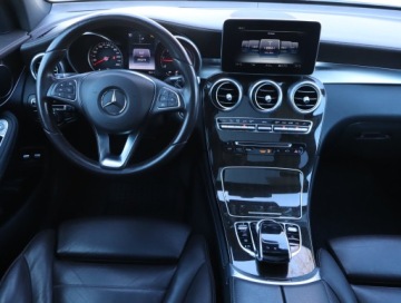 Mercedes GLC C253 SUV 2.1 220 d 170KM 2015 Mercedes GLC GLC 220 d 4MATIC, 167 KM, 4X4, zdjęcie 6