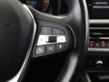 BMW Seria 3 G20-G21 2021 BMW 318 mHEV automat full LED virtual cocpit navi, zdjęcie 28
