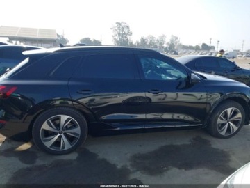 Audi Q8 2024 Audi Q8 e-tron Premium Quattro 2024 Elektryczny 402KM, zdjęcie 6