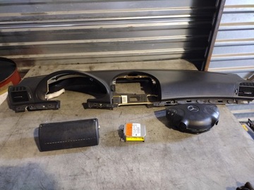 DESKA ROZDZIELCZA AIR BAG MERCEDES W211