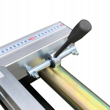 РОЛИКОВЫЙ ПОДАЮЩИЙ ИЗМЕРИТЕЛЬНЫЙ БАМПЕР 2М ЧЕРНЫЙ НОВЫЙ