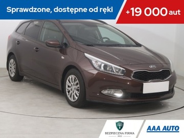 Kia Ceed II Kombi 1.4 DOHC 100KM 2014 Kia Ceed 1.4 CVVT, Salon Polska, Serwis ASO