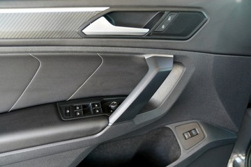 Volkswagen Tiguan II 2022 Volkswagen Tiguan R-LINE SKÓRA panorama ACC bl, zdjęcie 19