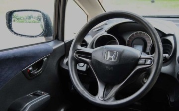 Honda Jazz III 1.2 i-VTEC 90KM 2012 Honda Jazz GWARANCJA, LIFT, 2012r, 1.2 Benzyna, ISOFIX, Dobrze utrzymana, zdjęcie 9