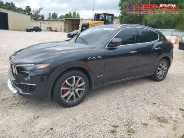 Maserati Levante 2019 Maserati Levante 2019 Maserati Levante LUXURY 3.0 Benzyna 345KM