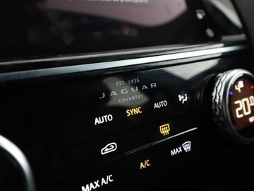 Jaguar E-Pace SUV Facelifting 2.0D MHEV 163KM 2021 Jaguar E-Pace 4x4, Kamera, Navi, Skóra, Tempomat,, zdjęcie 28