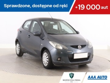 Mazda 2 II Hatchback 5d 1.5 103KM 2009 Mazda 2 1.5 i, Automat, Klima, Klimatronic