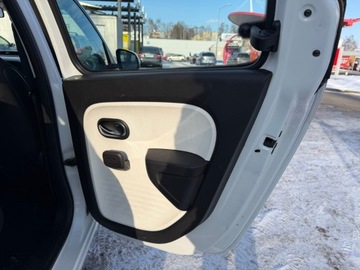 Renault Twingo III Hatchback SCe 70KM 2015 Renault Twingo ZAMIEŃ swoje auto lub zostaw w rozliczeniu Faktura VAT 23%, zdjęcie 13