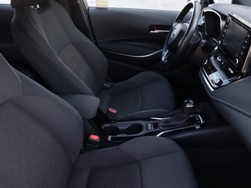 Toyota Corolla XII 2020 Toyota Corolla 2.0 Hybrid, Salon Polska, zdjęcie 8