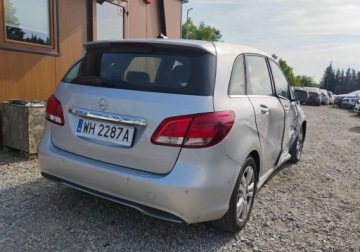 Mercedes Klasa B W247 2016 Mercedes-Benz Klasa B 2016r, 1.5DIESEL. AUTOMAT. Uszkodzony prawy bok. Jez, zdjęcie 2