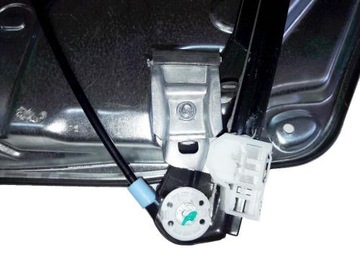 Левый стеклоподъемник VW Passat B5 Skoda ZZQ