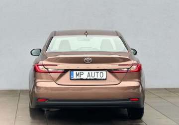 Toyota Camry IX Sedan 2.5 Hybrid Dynamic Force 218KM 2024 Toyota Camry 2.5 Hybrid 218KM Comfort salon PL gwarancja kamera 2.5 218KM, zdjęcie 4