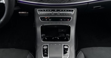 Mercedes Klasa E W214 Sedan Plug-In 2.0 300de 313KM 2023 Mercedes-Benz Klasa E SalonPL AMG Line MultibeamLED Kamera360 Burmester FV, zdjęcie 19