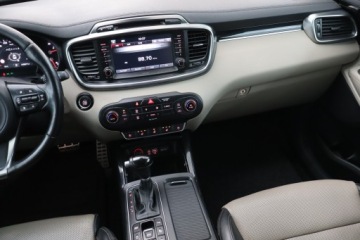 Kia Sorento III SUV 2.0 CRDi 185KM 2017 Kia Sorento 2.0 CRDi, Salon Polska, Serwis ASO, zdjęcie 7