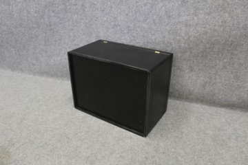 Черный деревянный ящик с крышкой, 40х30х24 см.
