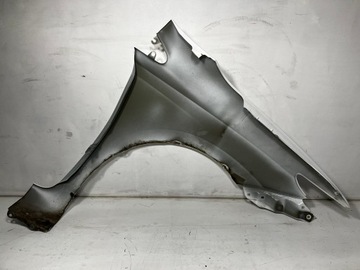 AURIS II BLATNÍK PŘEDNÍ LEVÝ 040