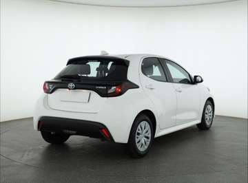 Toyota Yaris IV Hatchback 1.5 Hybrid Dynamic Force 116KM 2022 Toyota Yaris 1.5 VVT-i Hybrid, Salon Polska, zdjęcie 4