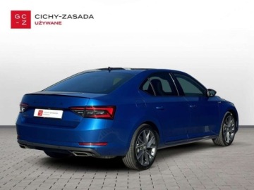 Skoda Superb III Liftback Facelifting 2.0 TSI 280KM 2021 Skoda Superb 2.0 TSI 280KM 4x4 DSG Sportline DCC Virtual Canton LED Matrix, zdjęcie 4