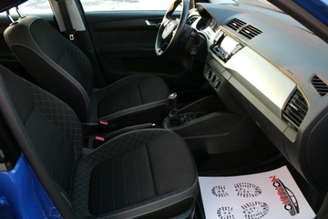 Skoda Fabia III Kombi Facelifting 1.0 TSI 95KM 2021 Skoda Fabia AMBITION 1.0 TSI 95KM Salon Polska GWARANCJA SelectCar+ FV23%, zdjęcie 14