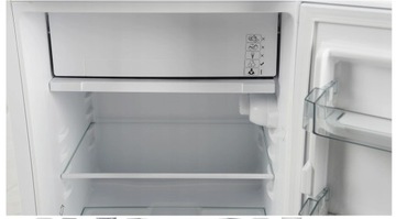 Встраиваемый холодильник Sharp, небольшая морозильная камера, до -5 градусов, высота: 82,5 см.