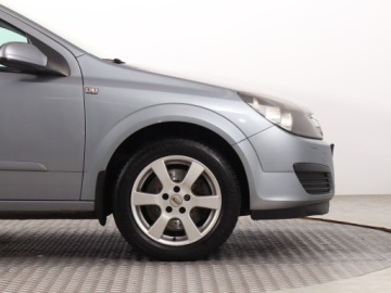 Opel Astra H Kombi 1.9 CDTI ECOTEC 120KM 2006 Opel Astra 1.9 CDTI, HAK, Klima, Klimatronic,ALU, zdjęcie 13