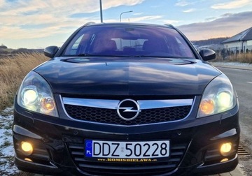 Opel Vectra C Kombi 1.9 CDTI 16V 150KM 2008 Opel Vectra LIFT 1.9 CDTI 150KM OPC Line Xenon Skora Navi 1.9 Diesel 150KM, zdjęcie 4