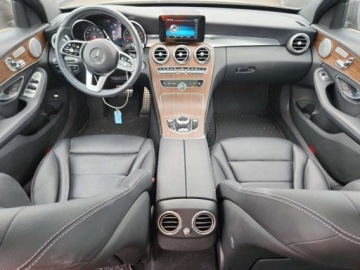 Mercedes Klasa C W205 2019 Mercedes-Benz Klasa C 300 4Matic 2019 2.0L 2.0 Benzyna 255KM, zdjęcie 8