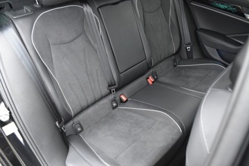 Volkswagen Passat B8 Variant Facelifting 2.0 TDI SCR 150KM 2024 Volkswagen Passat 2.0TDI 150KM Elegance IQ.Drive HAK Masaz ACC Kamera360 A, zdjęcie 33