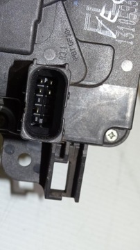 ЗАМОК ПЕРЕДНЕЙ ПРАВОЙ ДВЕРИ OPEL VECTRA C