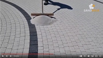 Suchy Biały Piasek Kwarcowy Fuga Zasypka Do Kostki Brukowej 0,1-0,5mm 20 kg