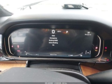 Jeep Wagoneer II 2022 Jeep Grand Wagoneer Series III 2022 6.4 Benzyna 471KM, zdjęcie 10