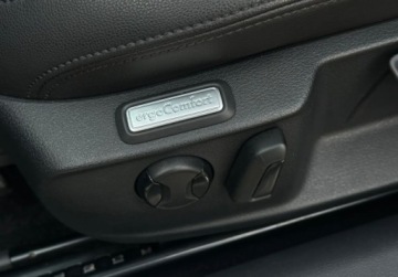 Volkswagen Passat B8 Variant 1.5 TSI EVO 150KM 2019 Volkswagen Passat 1.5 TSI, BENZYNA, Wirtualny Kokpit Polskora Panorama, zdjęcie 16