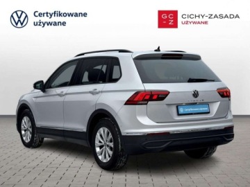 Volkswagen Tiguan II SUV Facelifting 1.5 TSI 150KM 2022 Volkswagen Tiguan TSI 150KM Life DSG LED Keyless Kamera cofania FV23, zdjęcie 2