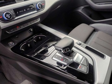 Audi A4 B9 Avant Facelifting 2.0 40 TFSI 204KM 2023 Audi A4 Avant Audi A4 Avant B9 40 TFSI 204km S tronic quattro 2.0 Benzyna, zdjęcie 13