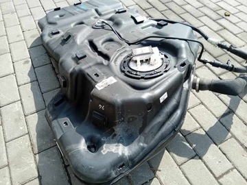 HYUNDAI SANTA FE IV NÁDRŽ PALIVA 2.2 18-
