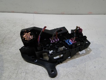 AUDI A2 1.4B 16V БЛОК ПРЕДОХРАНИТЕЛЕЙ РЕЛЕ 8Z1937503