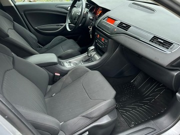 Citroen C5 III Tourer 1.6 THP 156KM 2010 Citroen C5 1.6 THP | Automat | Hydractive | Confor, zdjęcie 19