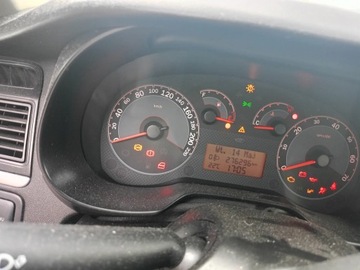 PŘÍSTROJOVÁ DESKA 1.4 B FIAT LINEA 2008 484