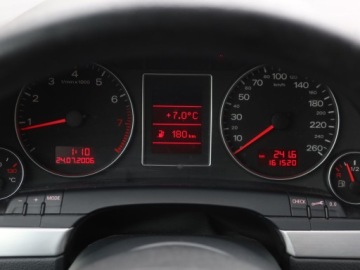 Audi A4 B7 Sedan 1.6 i 102KM 2007 Audi A4 1.6, GAZ, Klima, Klimatronic, Tempomat, zdjęcie 10