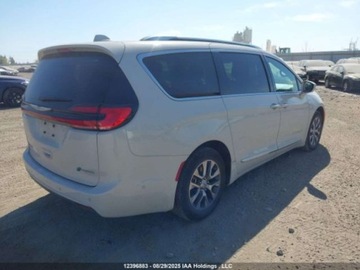 Chrysler Pacifica II 2021 Chrysler Pacifica Hybrid Pinnacle 2021 3.6 Benzyna 260KM, zdjęcie 5