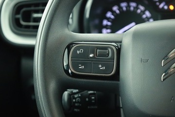 Citroen C3 III Hatchback Facelifting 1.2 PureTech 83KM 2022 Citroen C3 1.2 PureTech, Salon Polska, zdjęcie 10