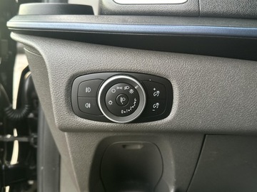 Ford Tourneo Custom I 2021 Ford Tourneo Custom 2.0 TDCi 185KM Blis Asystent P, zdjęcie 27