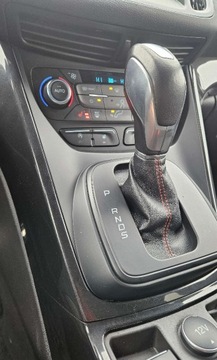 Ford Kuga II SUV Facelifting 2.0 TDCi 150KM 2018 Ford Kuga ST-line 2.0 150Ps. 4x4 Bezwypadek 2018 2.0 Diesel 150KM, zdjęcie 25