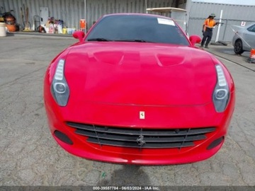 Ferrari California 2017 Ferrari California Ferrari California T Convertible 3.9 Benzyna 553KM, zdjęcie 1